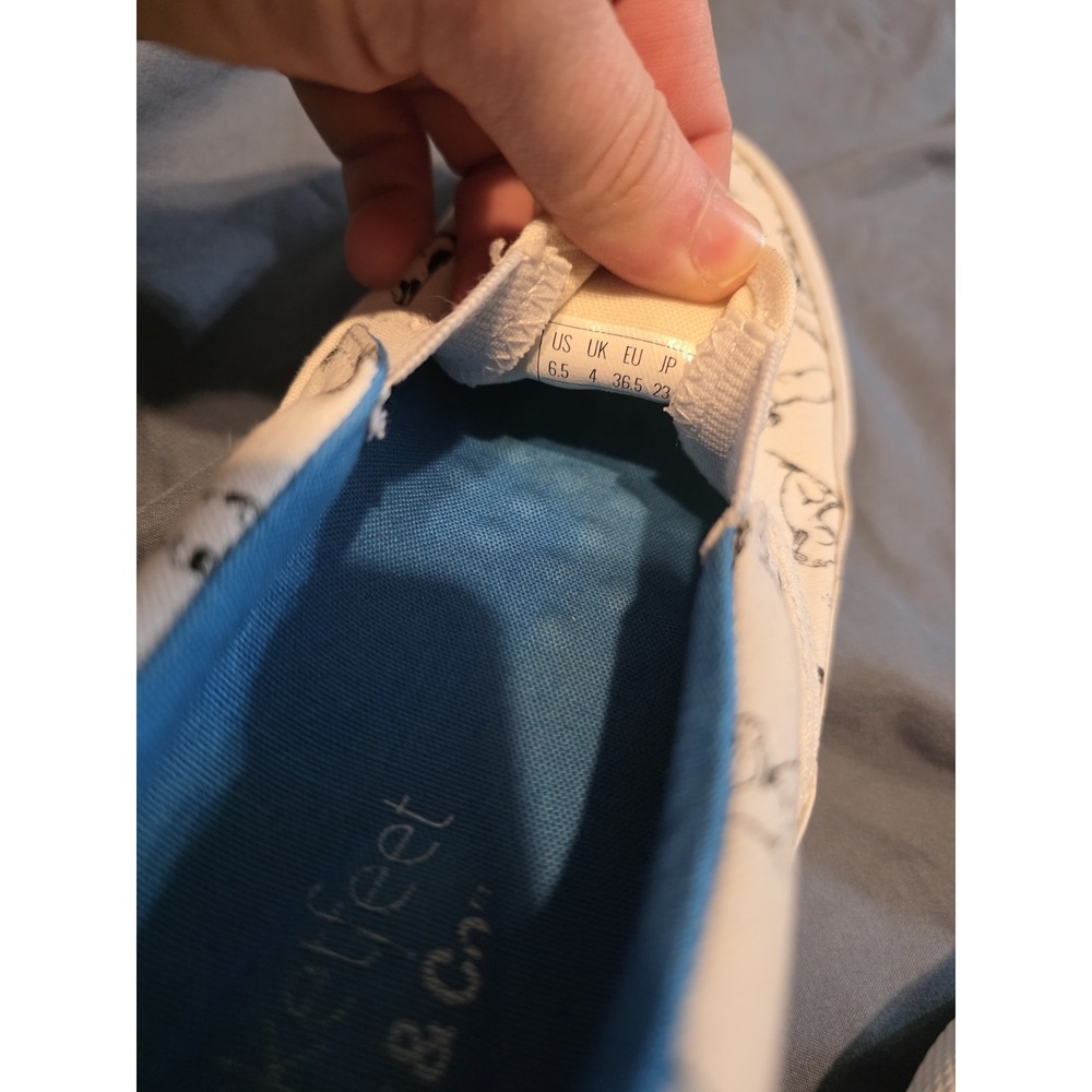 Bucketfeet Dog Print Slip On Shoes Womens 6.5 White Canvas Art Sketch Sneakers - Picture 6 of 9